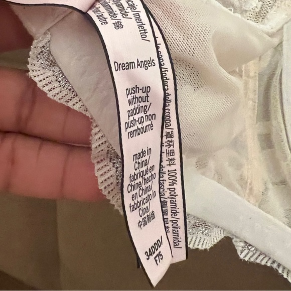 Victoria Secret Dream Angel Bra - Picture 3 of 5